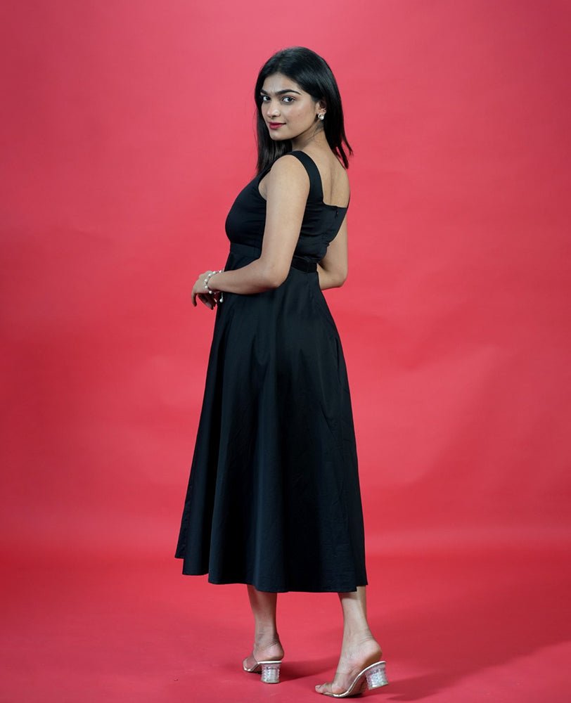 Solid Black Square Neck Dress - Mileenia