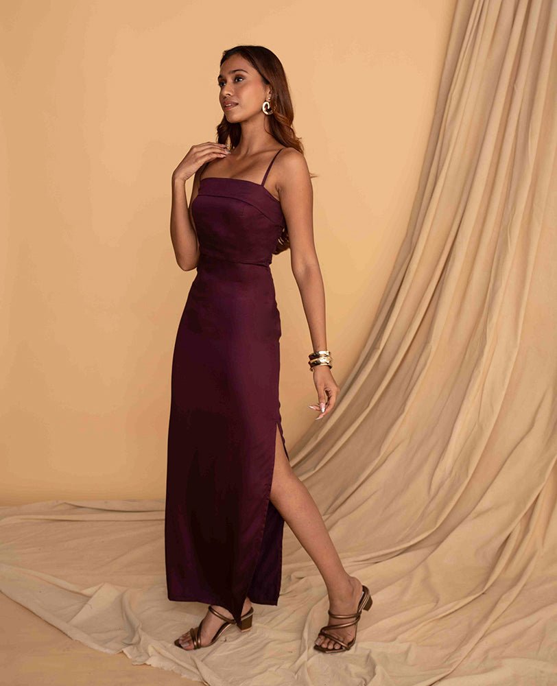 Wine Strap Body fit dress - Mileenia
